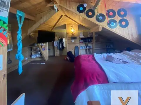 Casa 5 ambientes con 2 baños