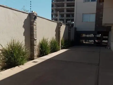 Departamento 5 ambientes con 2 baños