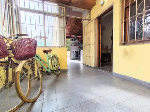 Depto Tipo Casa 4 ambientes con 1 baño