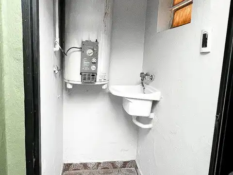 Depto Tipo Casa en Alquiler de 1 dormitorio