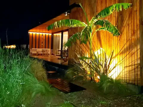 venta Casa - Muelles - puertos del lago -1 planta - al agua - oportunidad