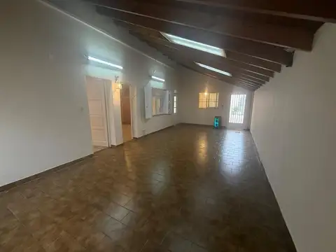 Casa en Alquiler de 3 dormitorios