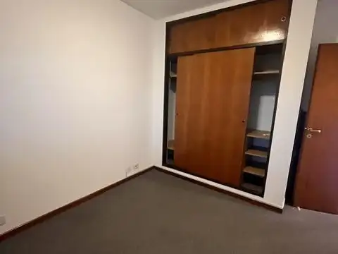 Departamento en alquiler en General Pacheco para USO PROFESIONAL.
