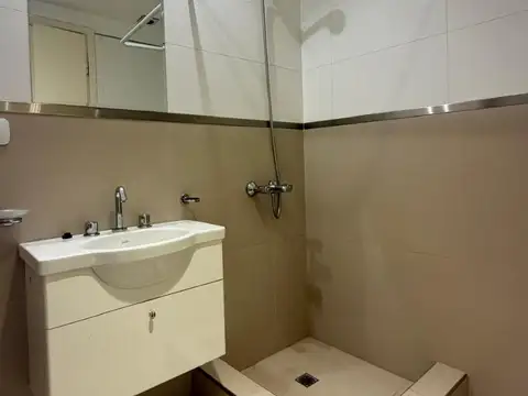 Departamento en Alquiler en Canning, USD 1.050