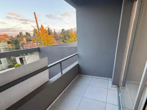 Departamento en Venta en Villa Ballester, USD 89.000