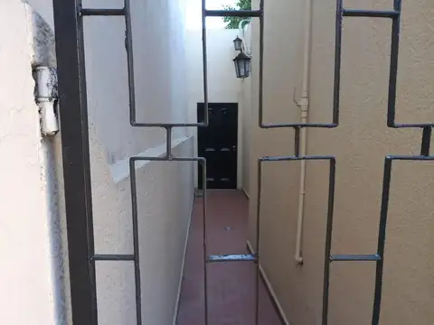 Casa en Venta en Moron, USD 90.000