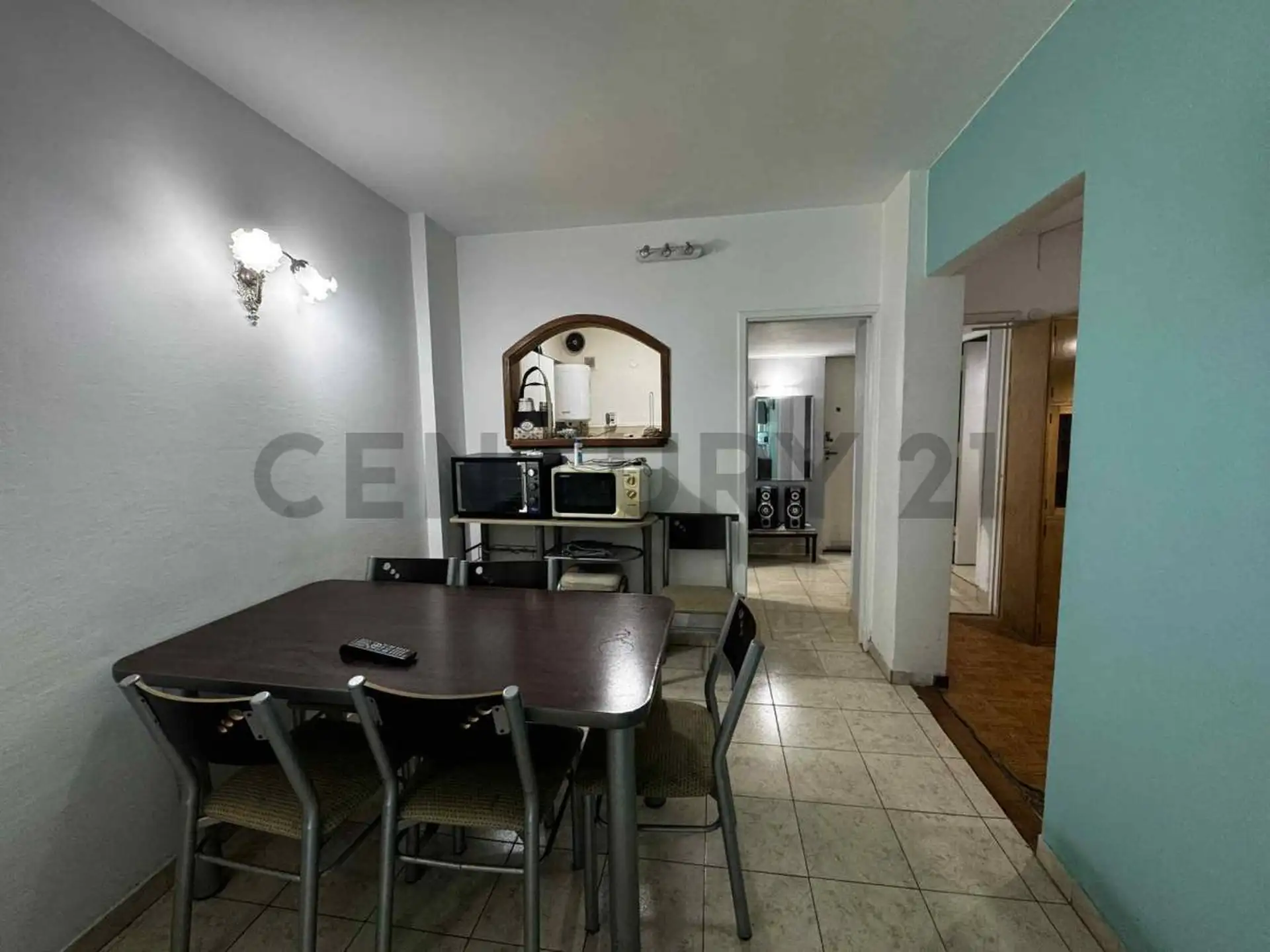Departamento 2 ambientes al frente zona Aldrey
