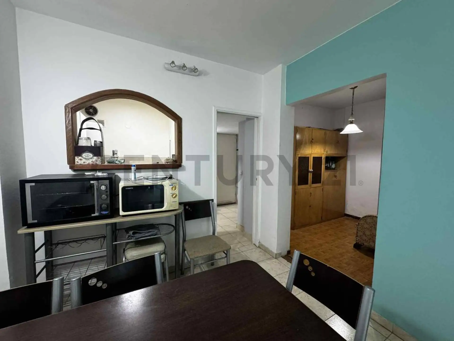 Departamento 2 ambientes al frente zona Aldrey