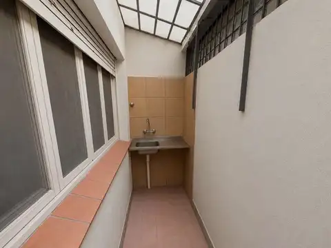 Alquiler de Local comercial en La Lucila-Vias/Maipu