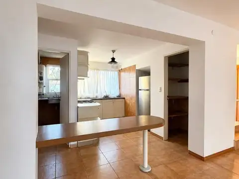 Casa en Alquiler en Country Club Banco Provincia, USD 1.200