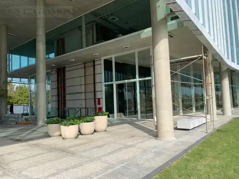 Oficina Monoambiente con 2 baños