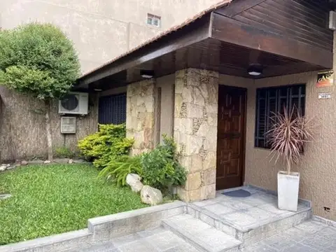 Casa en Venta en Ramos Mejía, USD 340.000