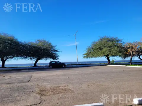 Terreno en Venta 27  mts Fondo