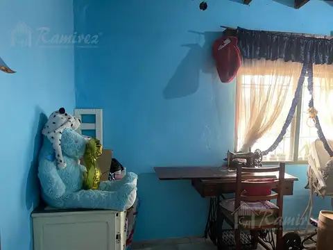 Casa 3 ambientes con 1 baño