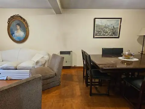 CASA EN VENTA PARQUE BELGRANO ZONA NORTE 4 DORM