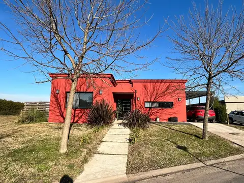 Casa en Venta en Santa Isabel, USD 229.000