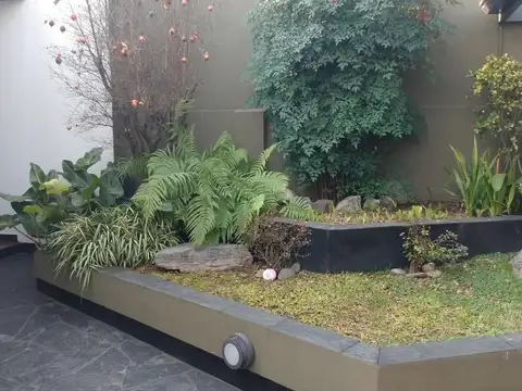 Casa en Venta en Morón, USD 320.000