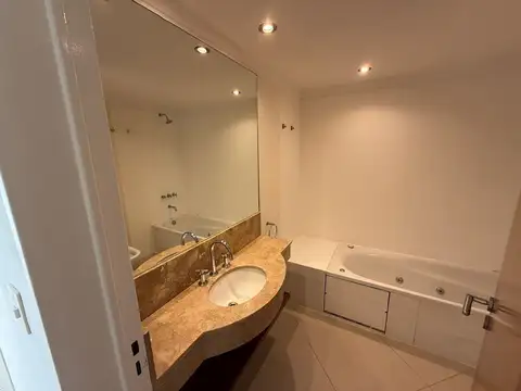 Departamento en Alquiler al Este