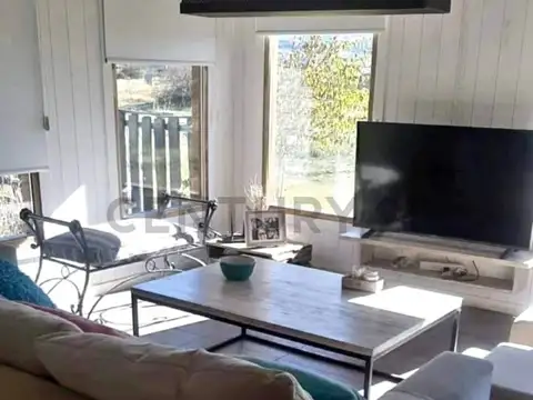 VENTA CASA EN SAN MARTIN DE LOS ANDES. BARRIO LAS MARIAS DEL VALLE