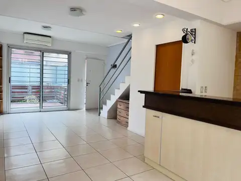 Departamento en Alquiler con 1 cocheras