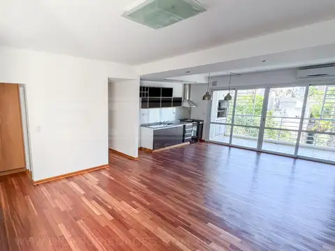 General Paz  al 300 entre Diego Palma y Alsina