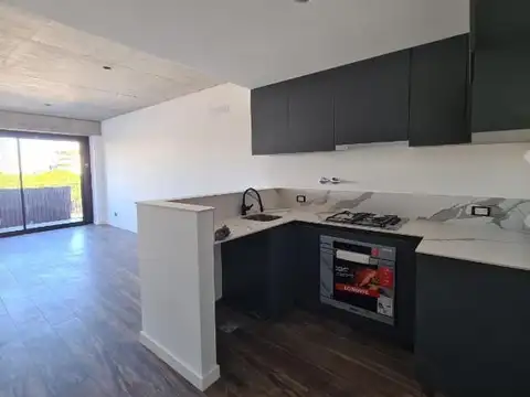 IMPERDIBLE Y LUMINOSO 2 AMB A ESTRENAR EN VILLA CRESPO - APTO PROFESIONAL- COCHERAS OPCIONALES