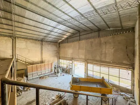 Galpon en Venta 20  mts Frente