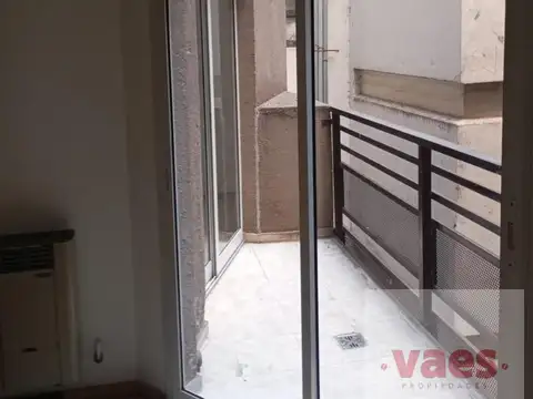 ALQUILER – Departamento de 1 dormitorio con balcón en Nueva Córdoba