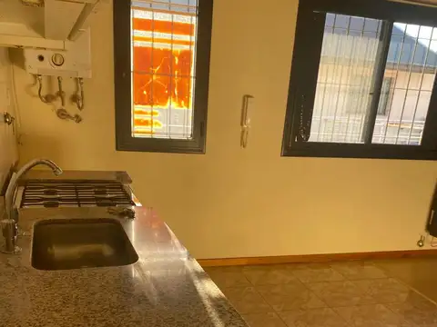 Intendente Castilla 800, Piso 1