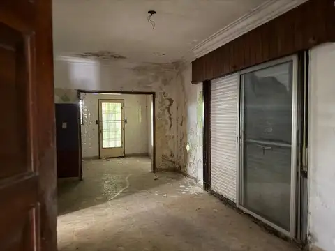 Local en Venta en Pilar Centro, USD 225.000