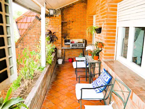 Depto Tipo Casa 4 ambientes con 1 baño