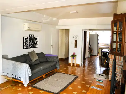 Depto Tipo Casa en Alquiler en Ramos Mejía, $ 1.250.000