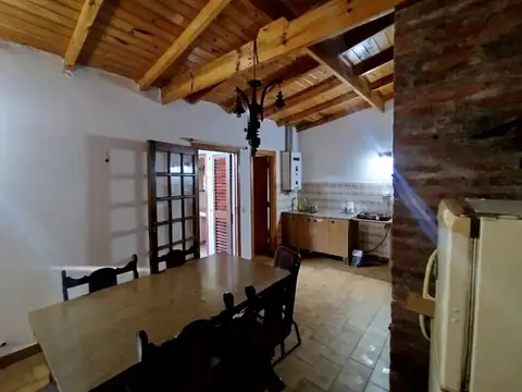 Alquiler 2 Ambientes c/Cochera -9 de julio