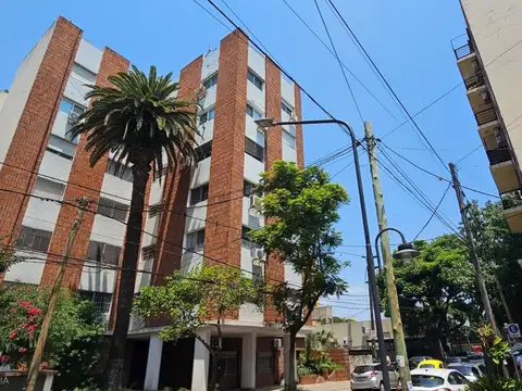 ALQUILER dpto 3 amb EXC.ubicación. 6 piso. Cca Est.y avenida