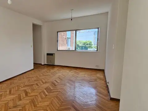 Departamento en Alquiler 40 años