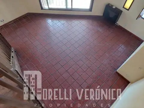 Depto Tipo Casa 4 ambientes con 2 baños