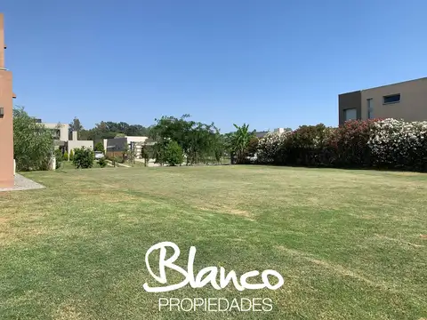 Casa en Venta en El Canton, USD 369.000