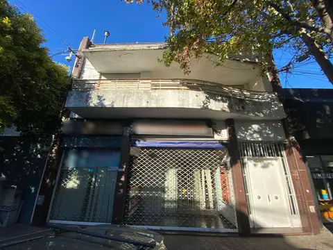 Alquiler imponente local 430 m2 en San Martín al 2000 - Rosario