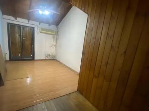Depto Tipo Casa 2 ambientes con 1 baño