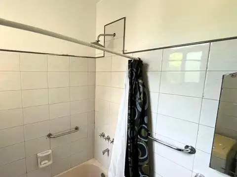 Departamento monoambiente en venta en Constitución con balcón