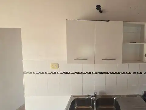 Depto Tipo Casa en Alquiler de 1 dormitorio