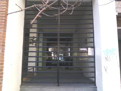 Depto. Tipo Dúplex, de 4 Amb. AL FRENTE CON BALCON