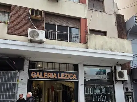 Local en alquiler en Av. Rivadavia al 4500 Caballito CABA