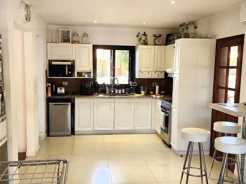 APTO CREDITO. 3 DORMITORIOS y ESCRITORIO