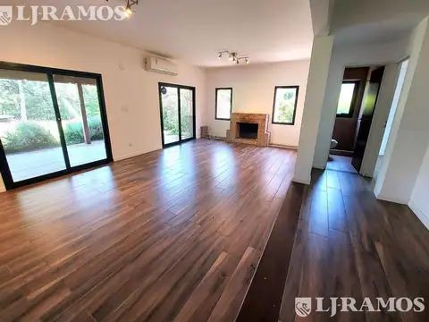 Casa en Venta en Valle Claro, USD 330.000