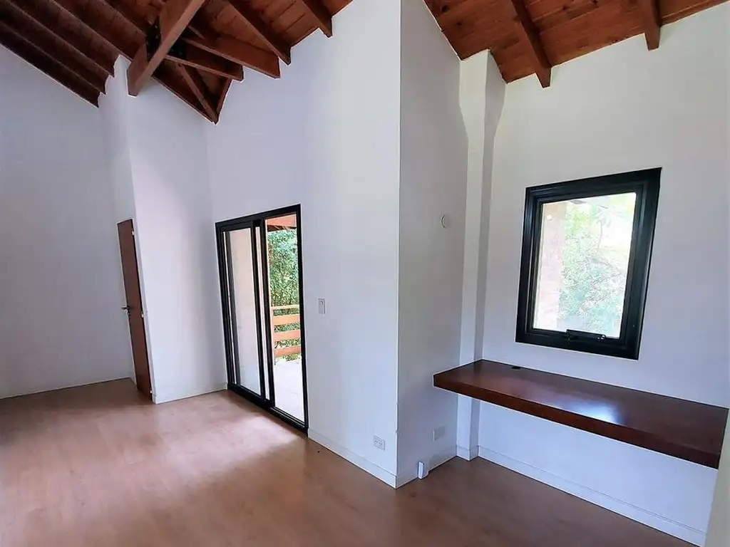 Casa en Venta - Valle Claro