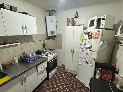 Depto Tipo Casa 3 ambientes con 1 baño