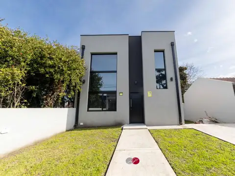 Chalet a estrenar - Acantilados
