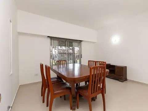 Depto Tipo Casa 2 ambientes con 1 baño