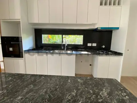 Casa en Venta 2025 años